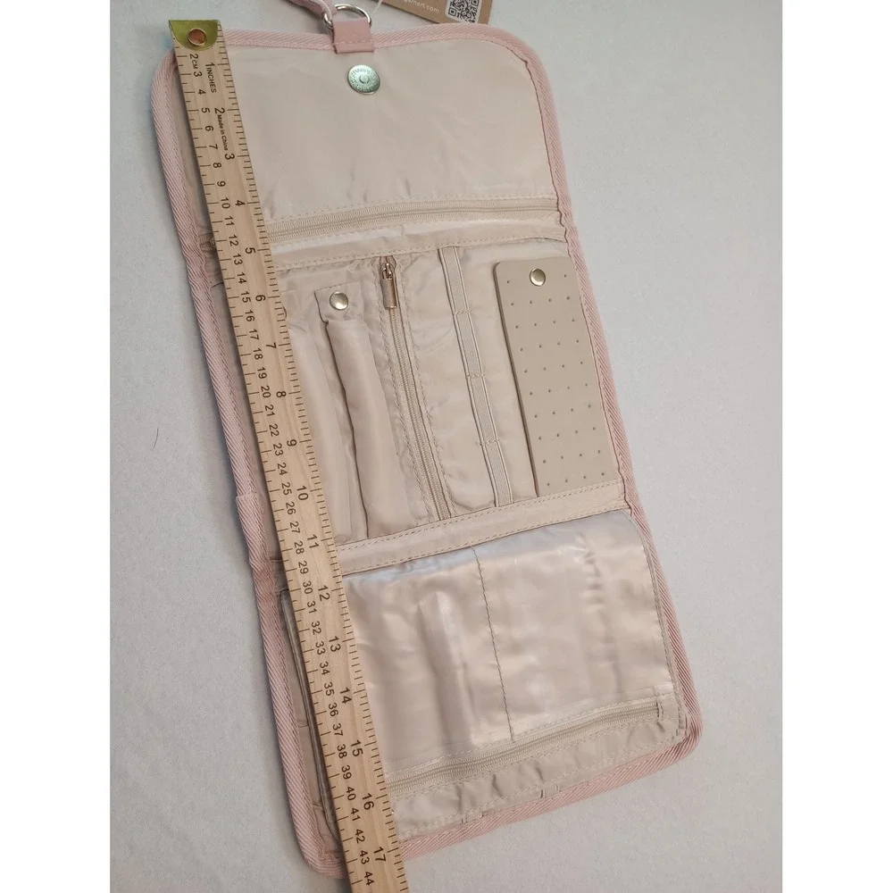BAGSMART Jewelry Organizer Case Women Small Pink Quilted Travel Roll Up